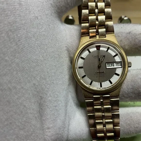 Omega Constellation Electronic f300hz Running OEM Bracelet And Crown